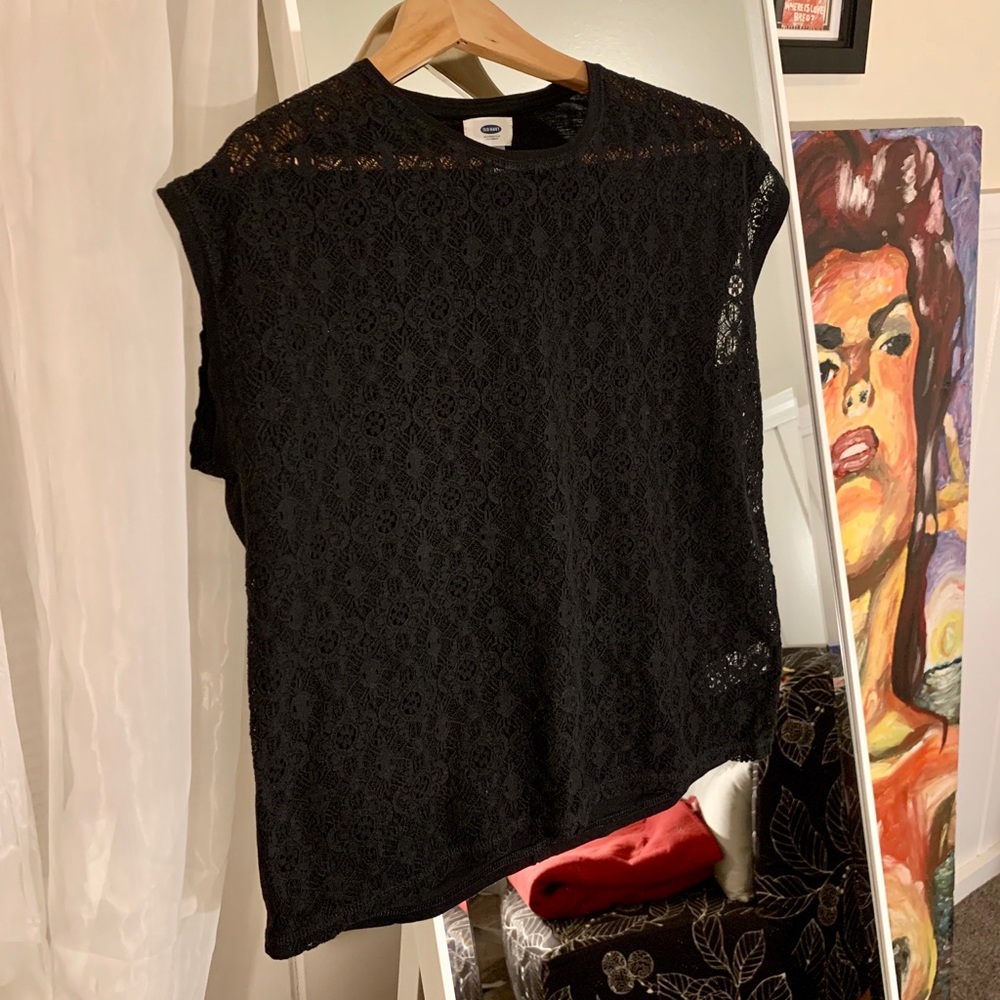 Old Navy Black Lace Front Top